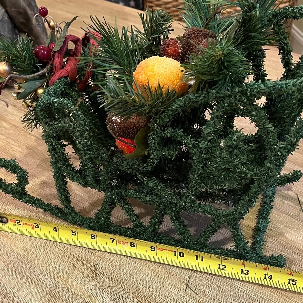 Santa’s Sleigh Decoration